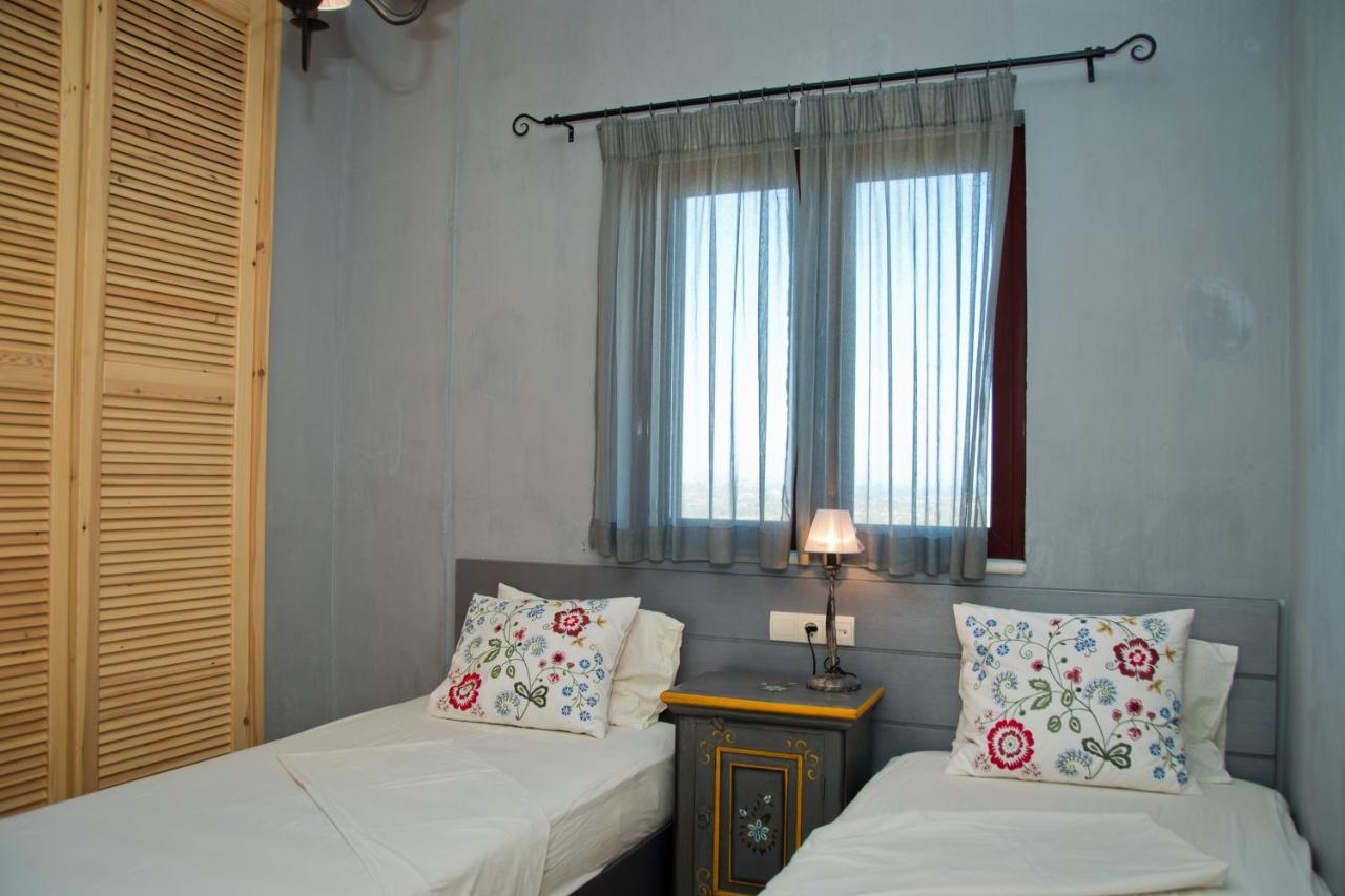 Amorosa Villas Lagopodhon 外观 照片