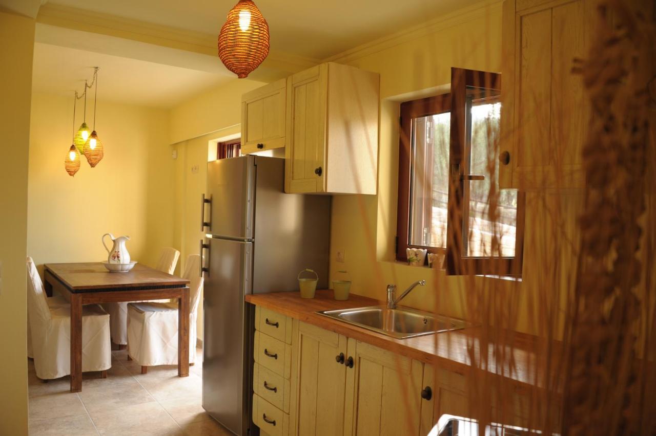 Amorosa Villas Lagopodhon 外观 照片